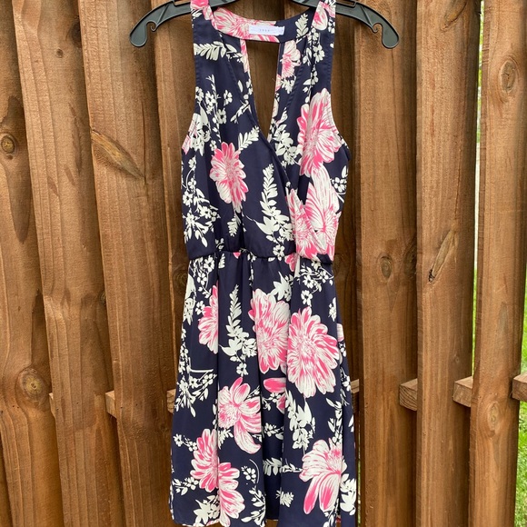 Lush Dresses & Skirts - Floral Dress with Back Cut Out